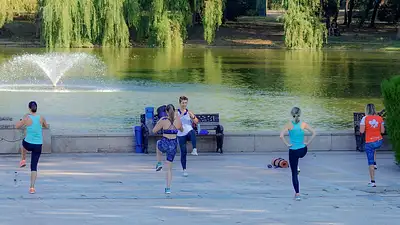 Siłownie zewnętrzne w Gdańsku – darmowy trening na świeżym p