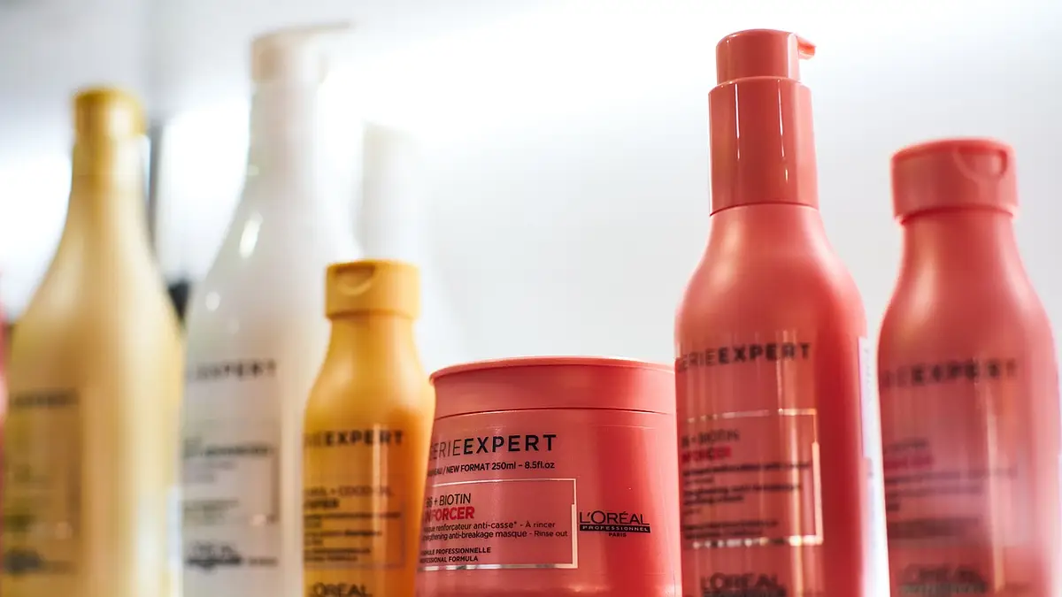 Pielęgnacja włosów i pozytywne relacje – klucz do zdrowych w