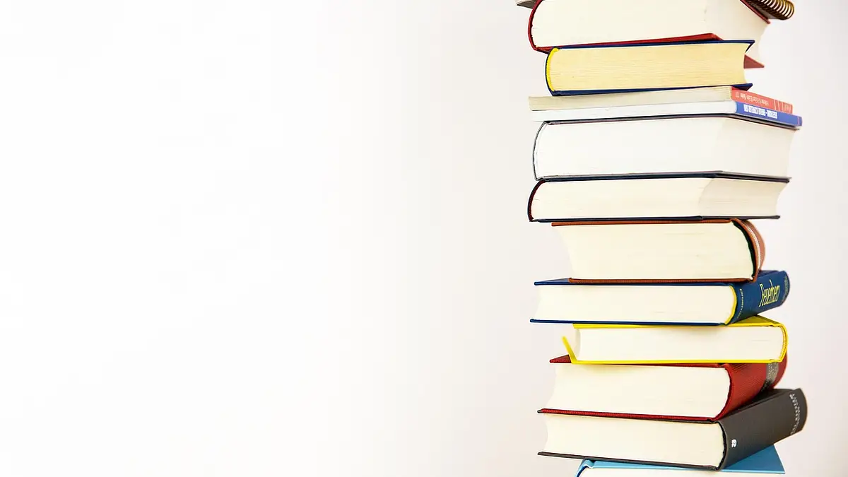 Jak pozbyć się niepotrzebnych książek – praktyczne sposoby