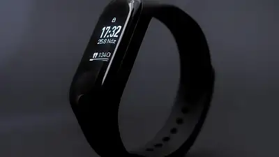 Opaska sportowa na treningi – jak wybrać najlepszą?