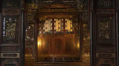 Firany czy zasłony? Wybierz idealne dekoracje okienne