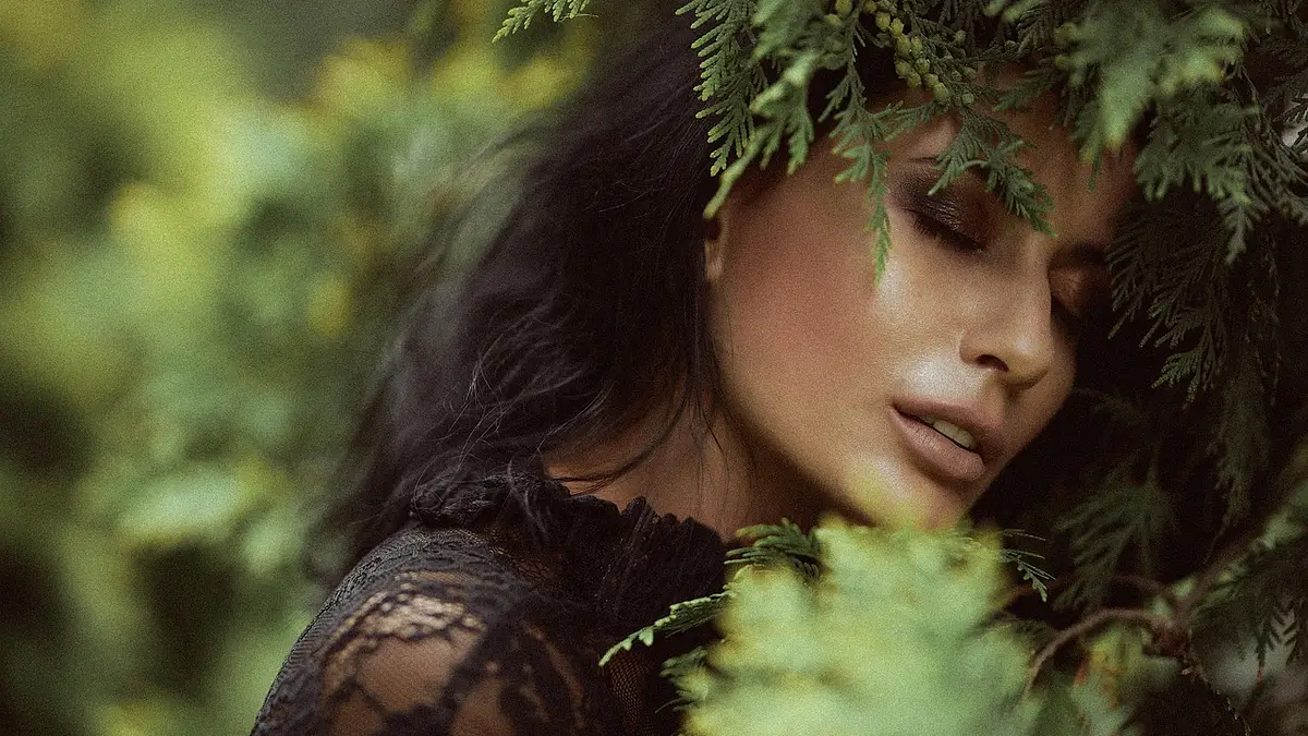 Joga twarzy – naturalny sposób na młodą i jędrną skórę