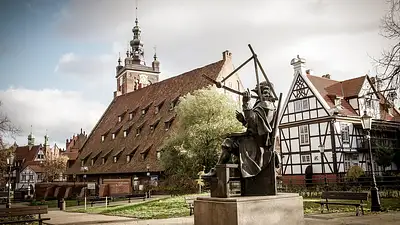 Dom Heweliusza w Gdańsku – historia i atrakcje astronomiczne