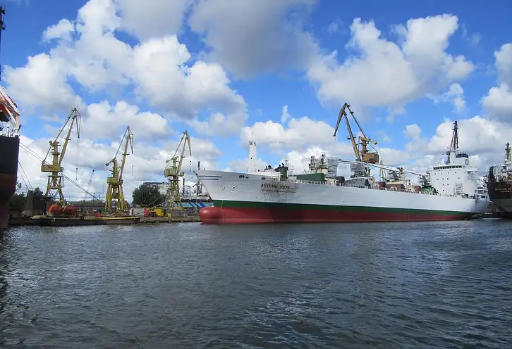 Port Gdańsk – Atrakcje, historia i zwiedzanie w 2025 roku