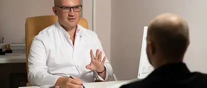 Jak wygląda wizyta u psychoterapeuty? Poradnik