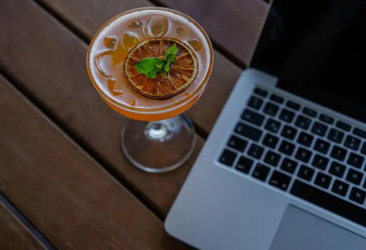 Dlaczego warto wybrać dietetyka internetowego?