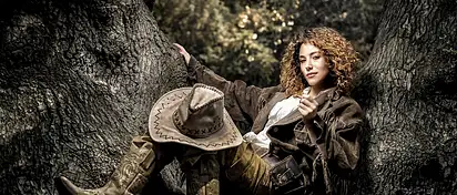 Lata 90. w modzie: trendy, które wracają