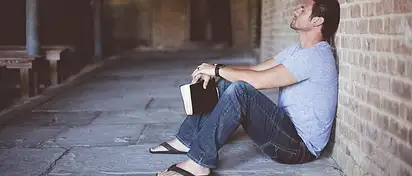 Jak przetrwać poszukiwanie pracy? Porady