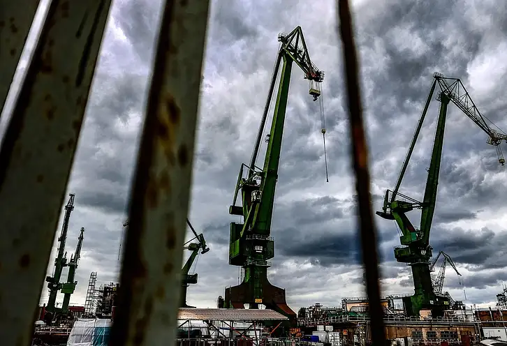 Żurawie Stoczni Gdańskiej: stalowe symbole wolności