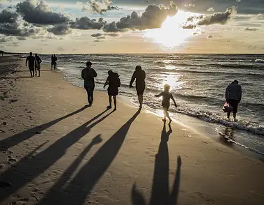 Top 10 plaż w Europie na relaks z bliskimi