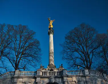 Niania elektroniczna - lepsza organizacja dnia