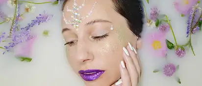 Relaksująca kąpiel: odpręż się w wannie