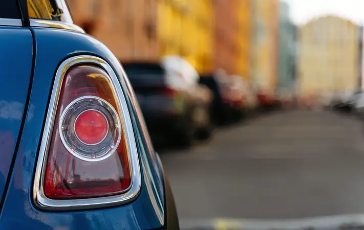 Dywaniki samochodowe: dlaczego warto i jak wybrać?