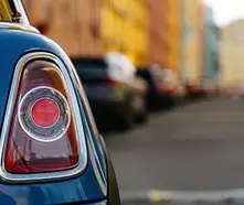 Dywaniki samochodowe: dlaczego warto i jak wybrać?