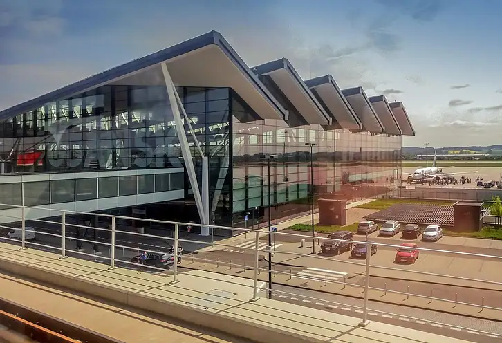 Lotnisko Gdańsk – Port Lotniczy im. Lecha Wałęsy