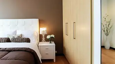 Lampa wisząca nad stołem – jak wybrać idealną?